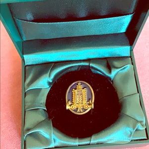 Enamel Art Deco Pin/pendant